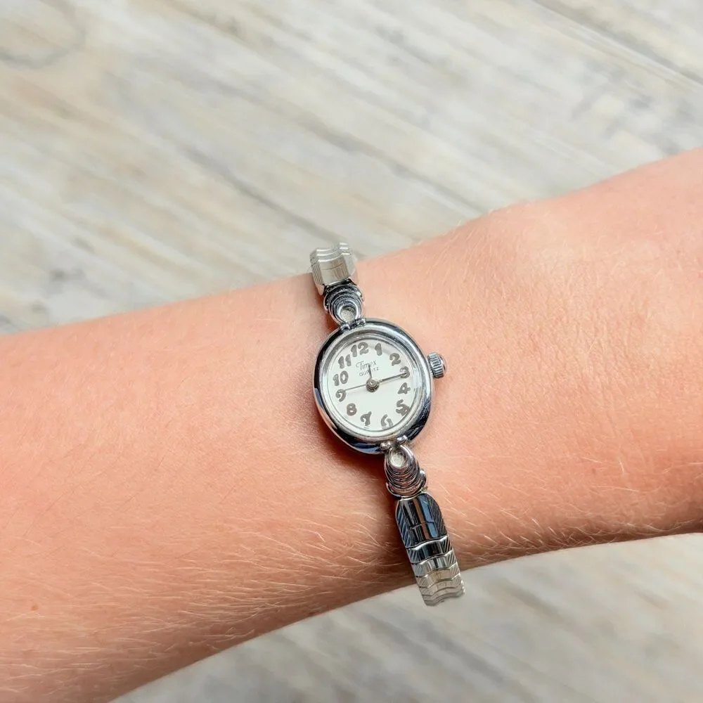 Vintage Timex Watch Dainty Silver Tone Bracelet Antique Cocktail 90s 50s Working